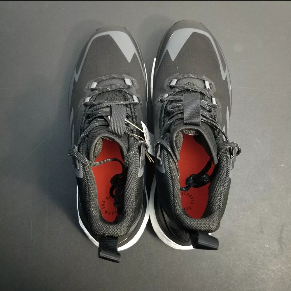 adidas Terrex Black and Gray Sneakers - Picture 5 of 10